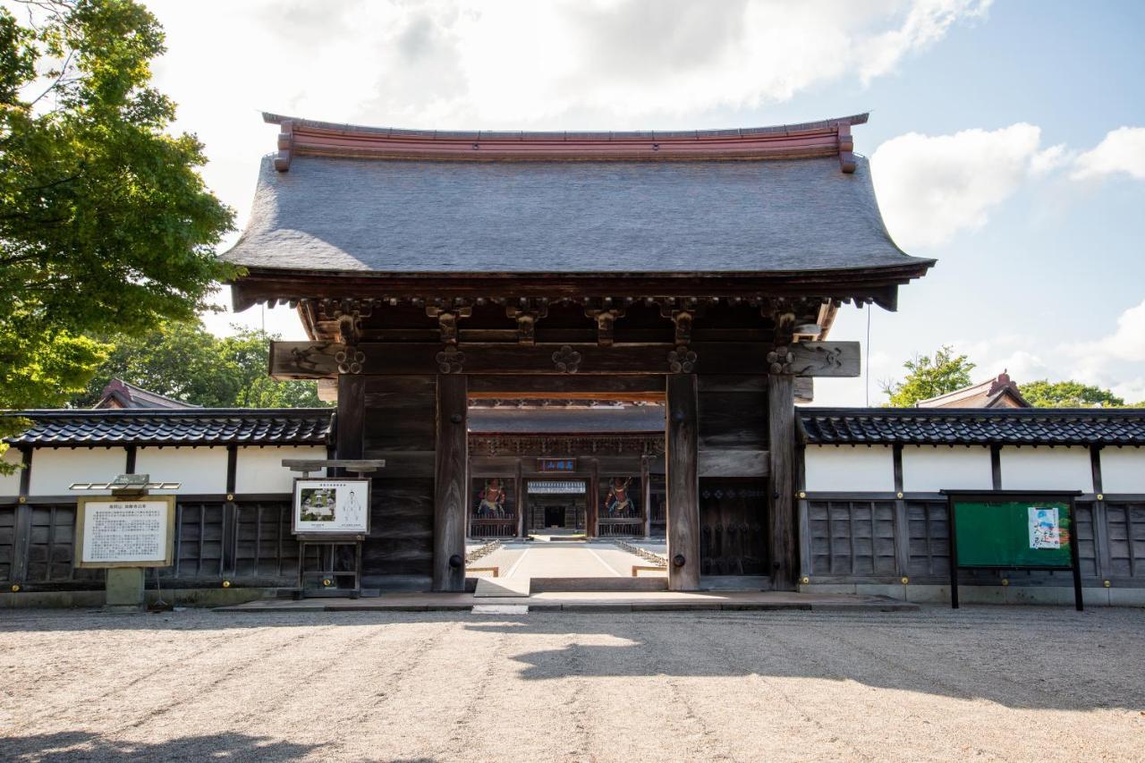 Kadokyu Ryokan Takaoka Dış mekan fotoğraf